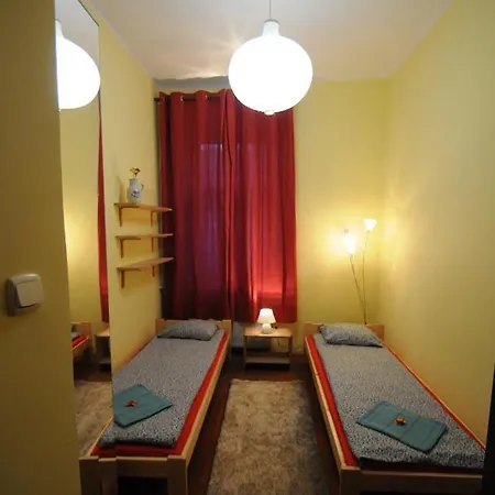 Πανσιόν Backpacker's Paradise I